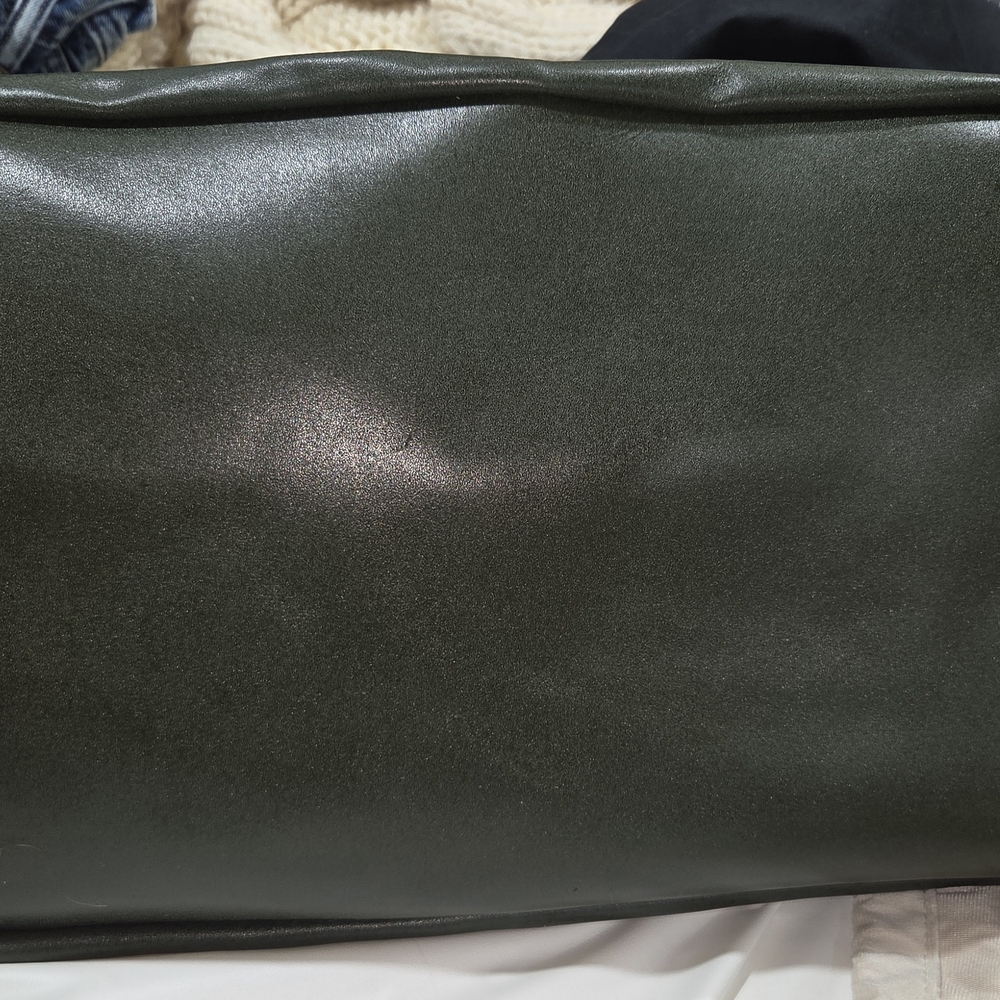 Jesalin Sette Oversized Kisslock Clutch - LIKE NEW - Picture 8 of 12